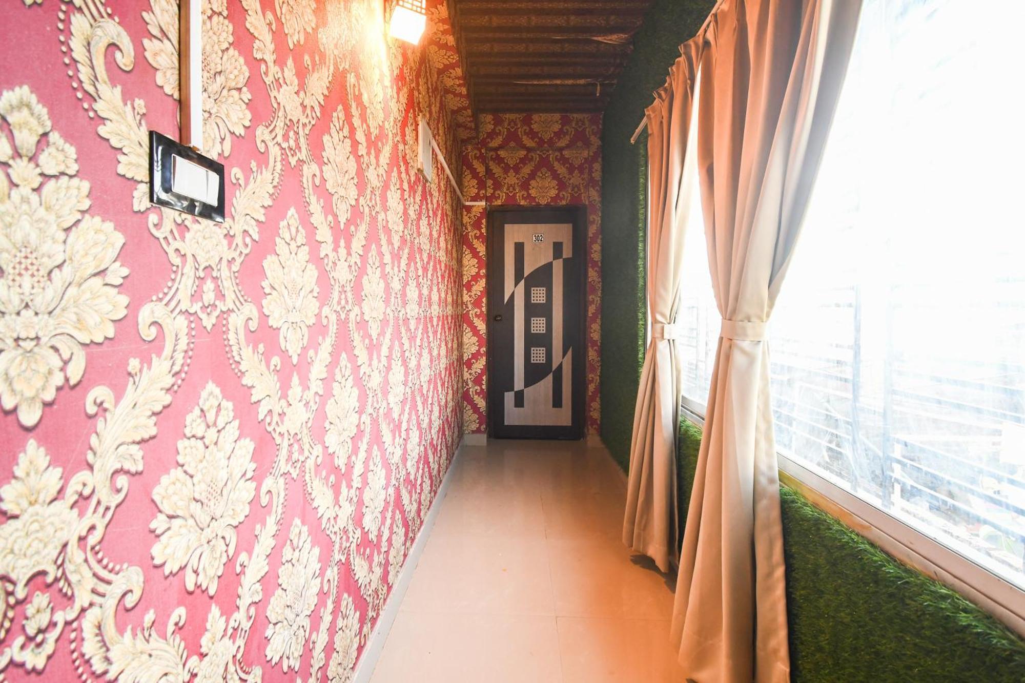 Super Hotel O Champasari Siliguri Formerly Four Fox Suits Panchanai Exteriör bild