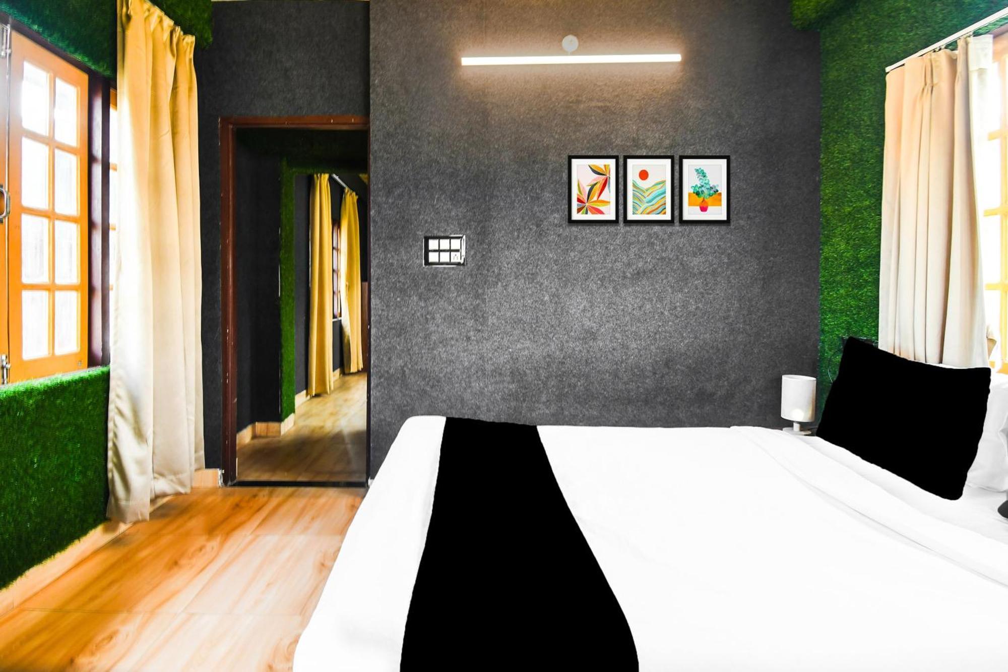 Super Hotel O Champasari Siliguri Formerly Four Fox Suits Panchanai Exteriör bild